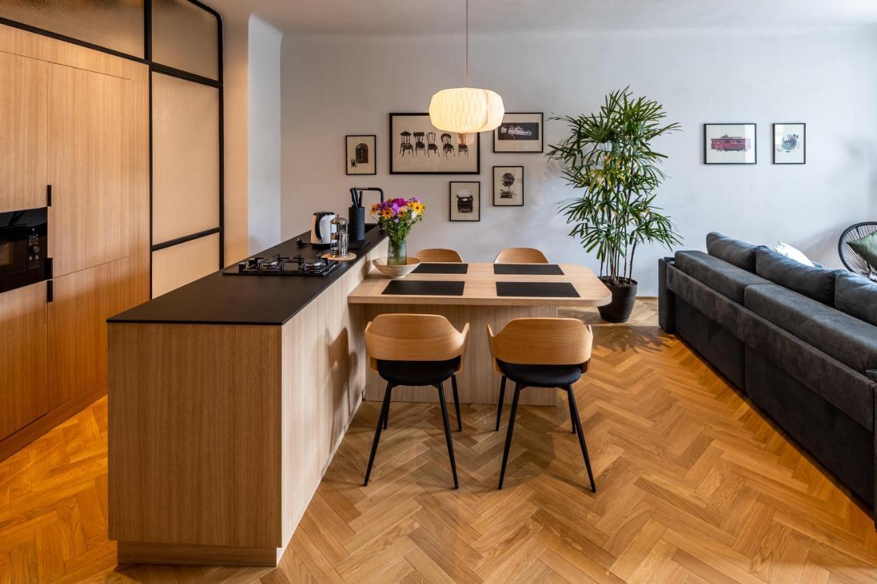 Onlviv Apartments Rynok Square 18/2 エクステリア 写真