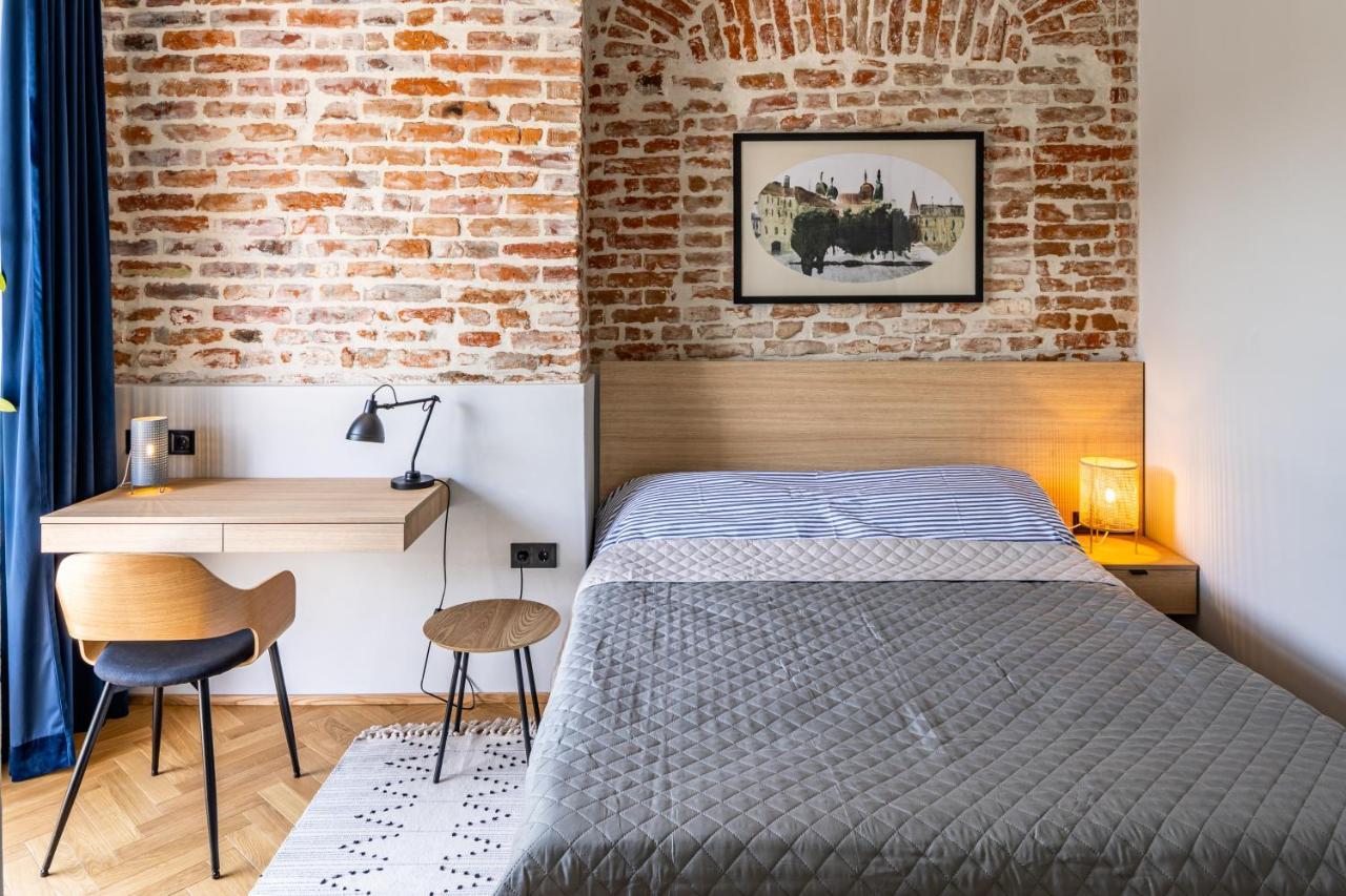 Onlviv Apartments Rynok Square 18/2 エクステリア 写真